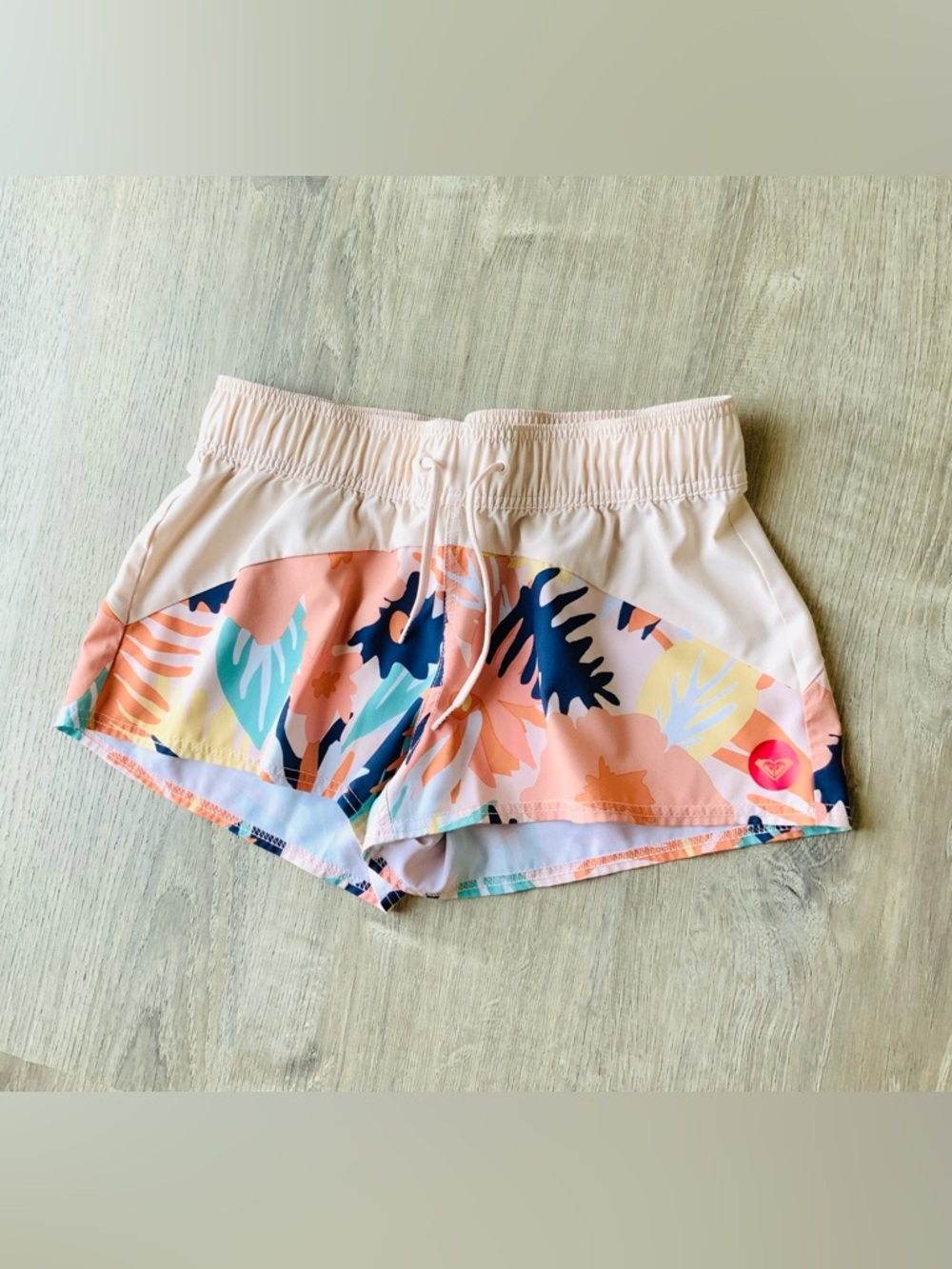 Roxy Multi-Color Tropical Print Athletic Shorts Small